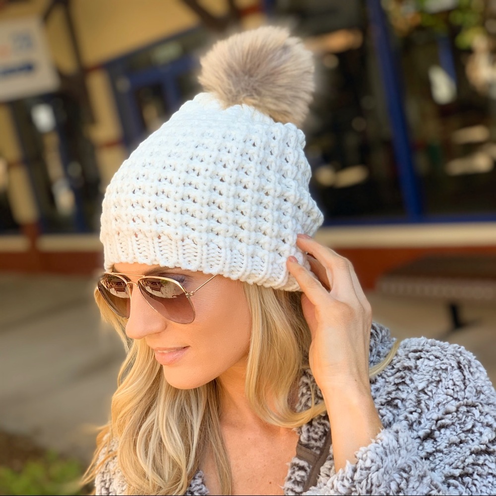 BRING THE WARMTH Ivory Knit Pom Beanie - Picture 6 of 7